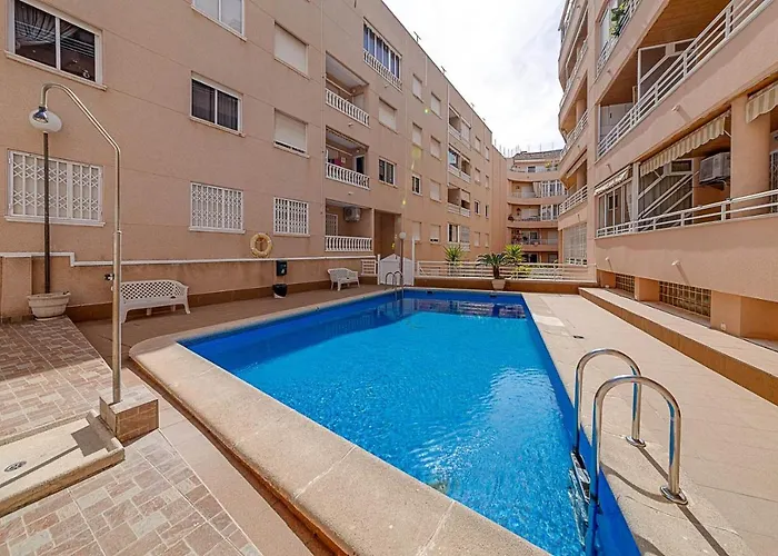 Cozy Appartment Torrevieja At Irina